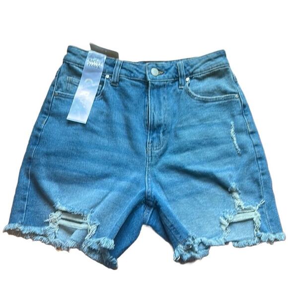 Tinseltown Pants - NWT Tinseltown Mom Jean Shorts Women's Size 9‎ or 29 High Rise Curvy Distressed